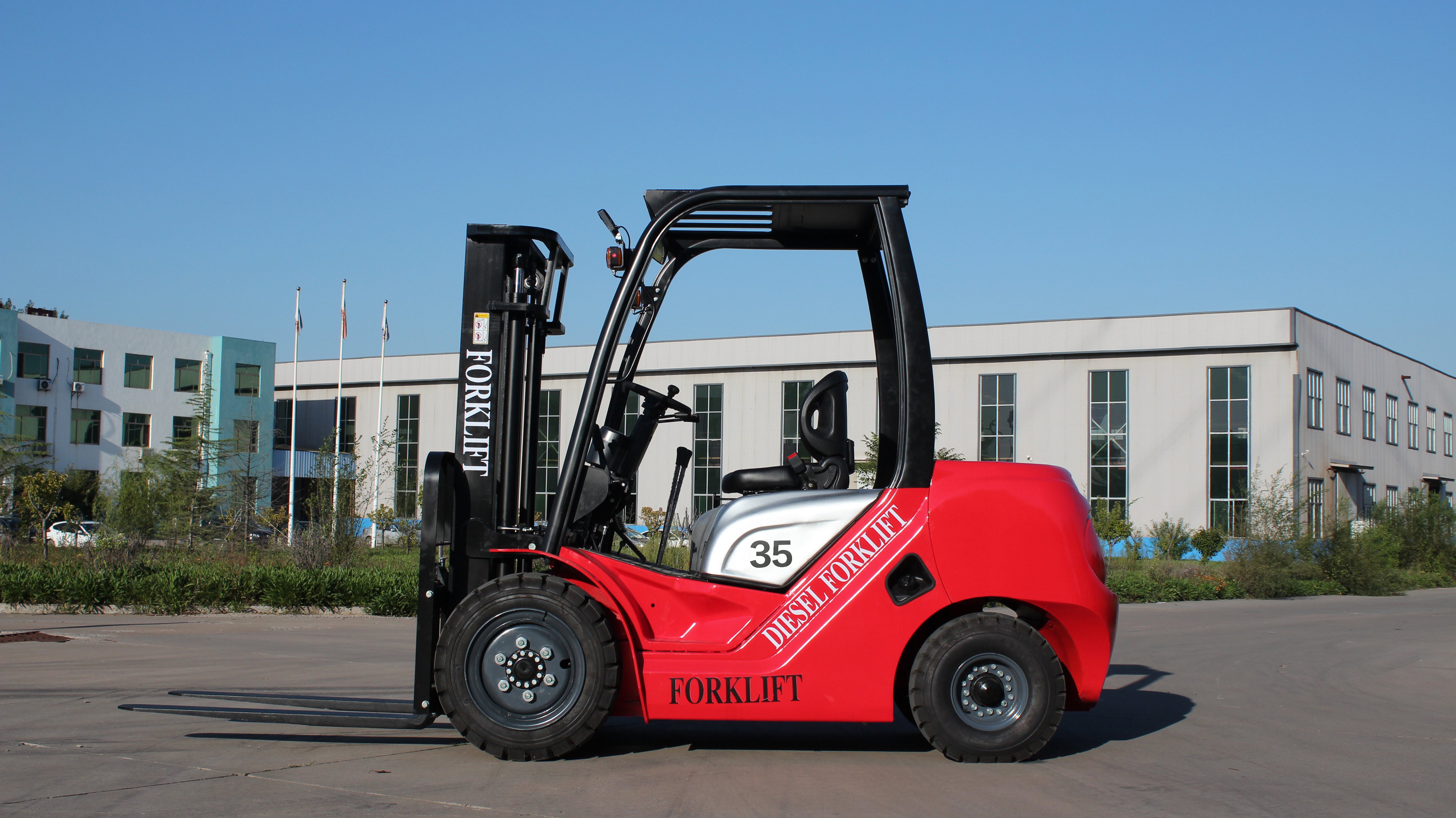 Principali produttori di carrelli elevatori per le esigenze globali del settore edile