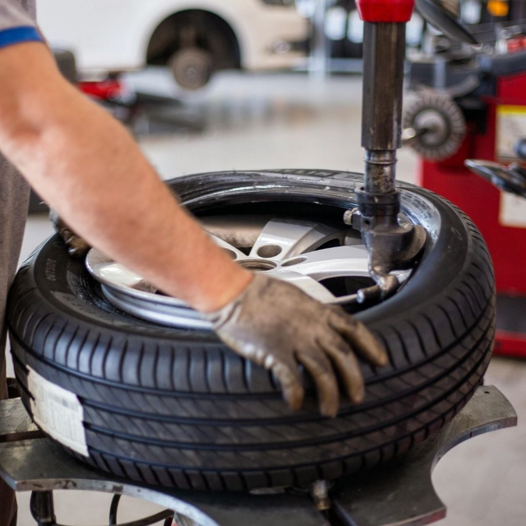 How to choose the tyre changer for your workshop?