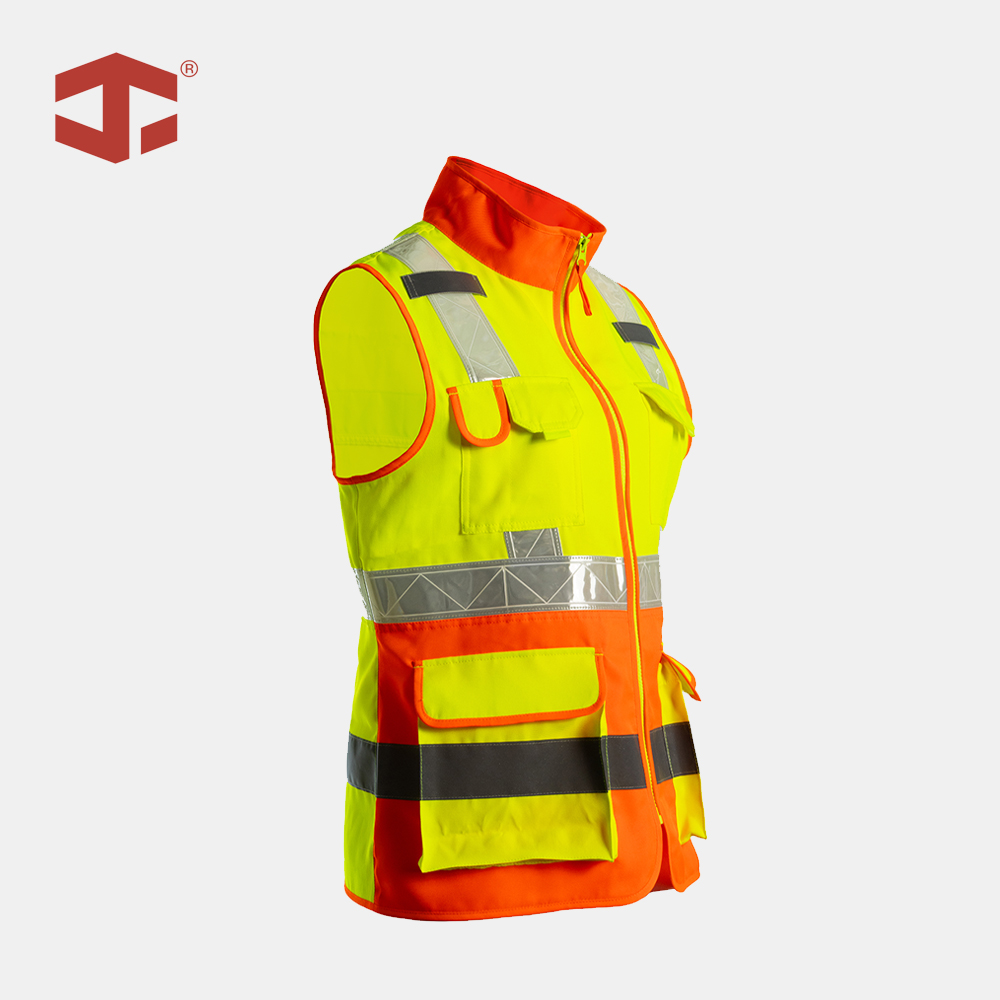 Pocket Design Optimised for Female Reach and Daily Carry