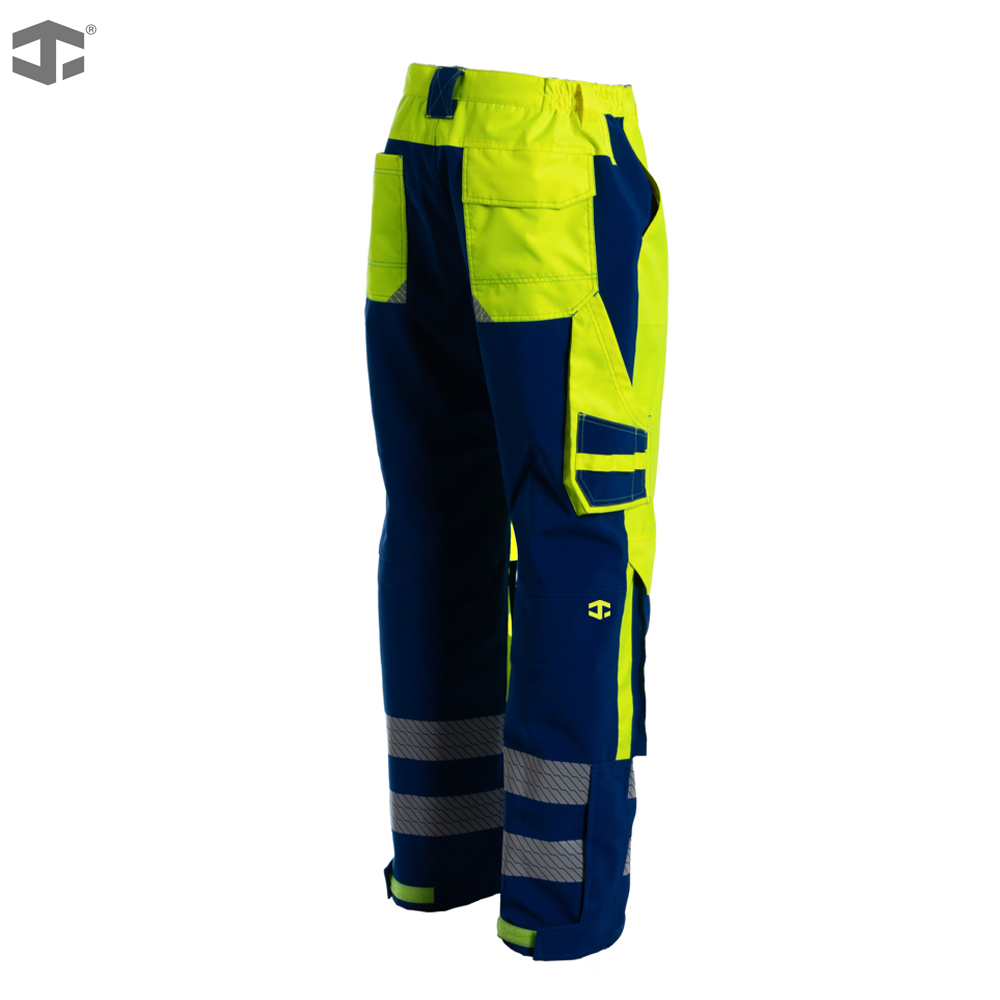 Seguridad y funcionalidad excepcionales con pantalones cortos de carga de alta visibilidad