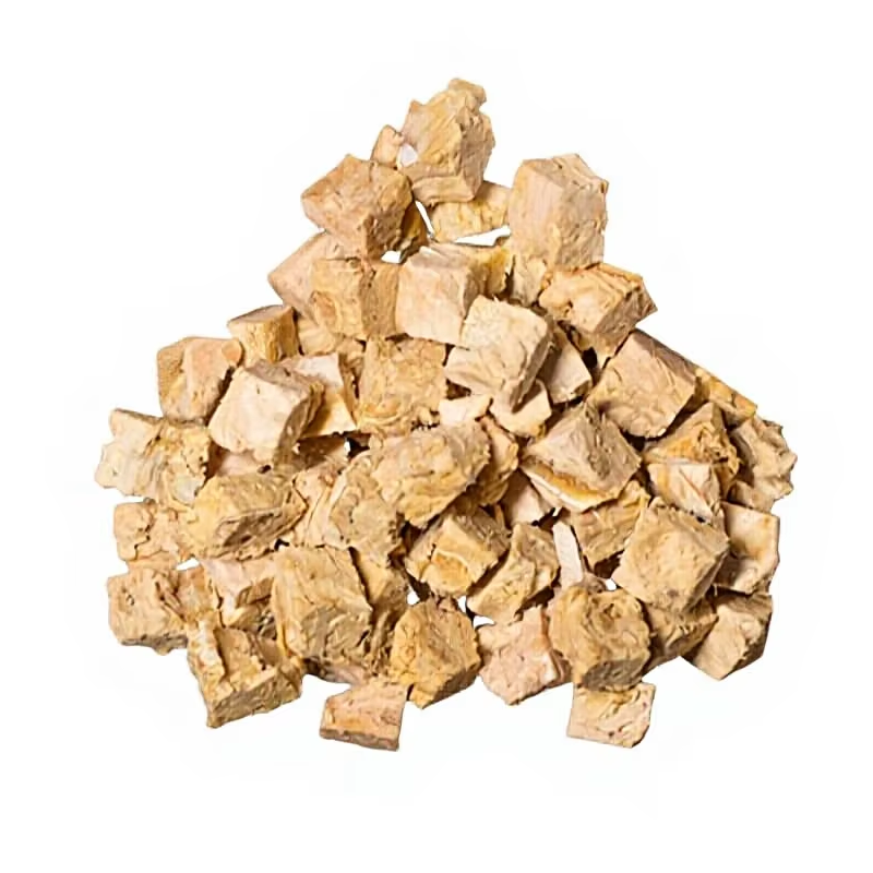 Eco-friendly Freeze-Dried Salmon Cube High-Protein Pet Food Treats for Small Senior Dogs with Digestive Health