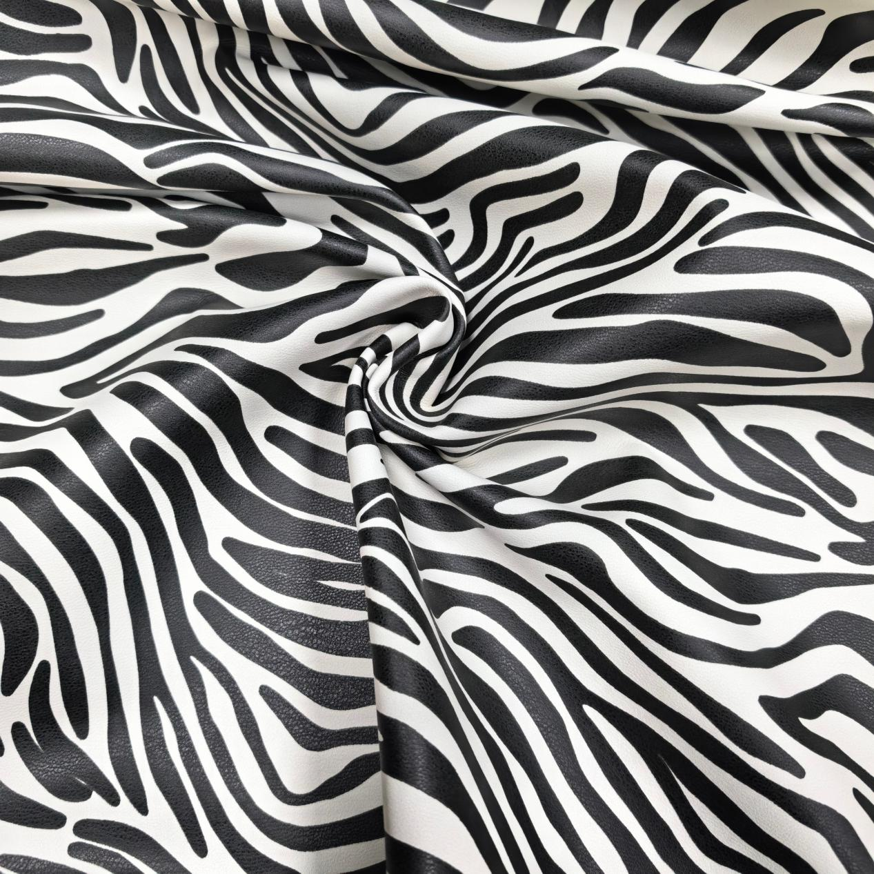 Custom Denim Look Print Stretchy Leather for Pants Fabric Soft Touch Elastic PU Leather Custom Pattern Synthetic Leather