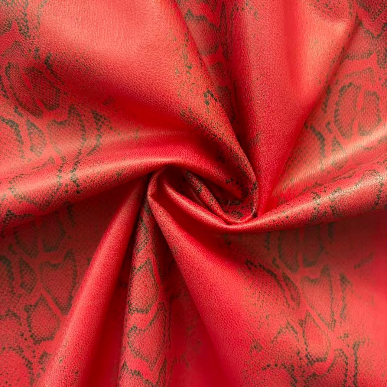 Leopard Pattern 4 Way Stretchy Leather Fabric for Pants Dress PU Leather Custom Any  Print 240gsm PU Leather Fabric