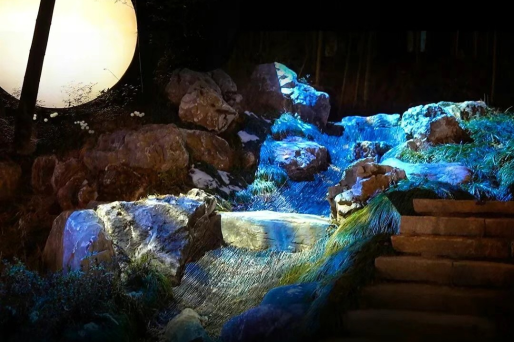 Light And Shadow Create a Big Show Of Immersion Night Tour, And The Waterproof Box Of Outdoor Projector Of Dongguan Shirui Company Helps Huzhou Reproduce The Culture Of 
