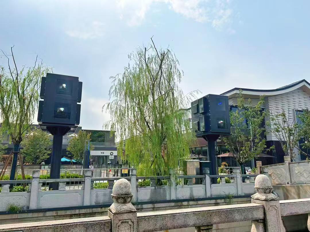 Light Up The Night Of The Splendid Canal! Sharp/Nec And Dongguan Shirui Outdoor Projector Protective Box Help The 6th Expo To Be Grandly Opened.