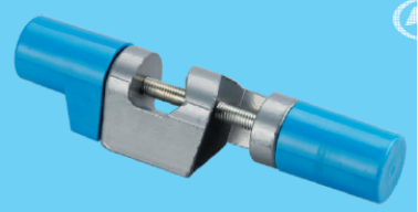Benefits of a Versatile Lab Clamp in Research