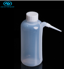 Unmatched Quality and Versatility of Our Laboratory Wash Bottles