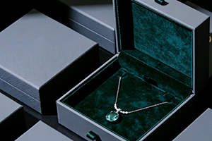 Luxury Packaging