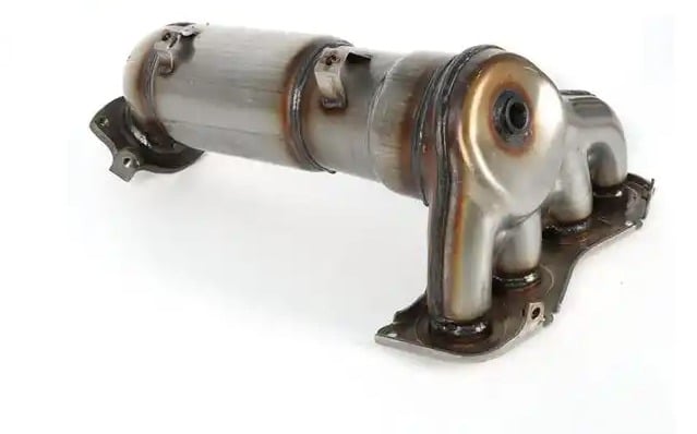 cutaway view of a catalytic converter showing the shell and honeycomb core