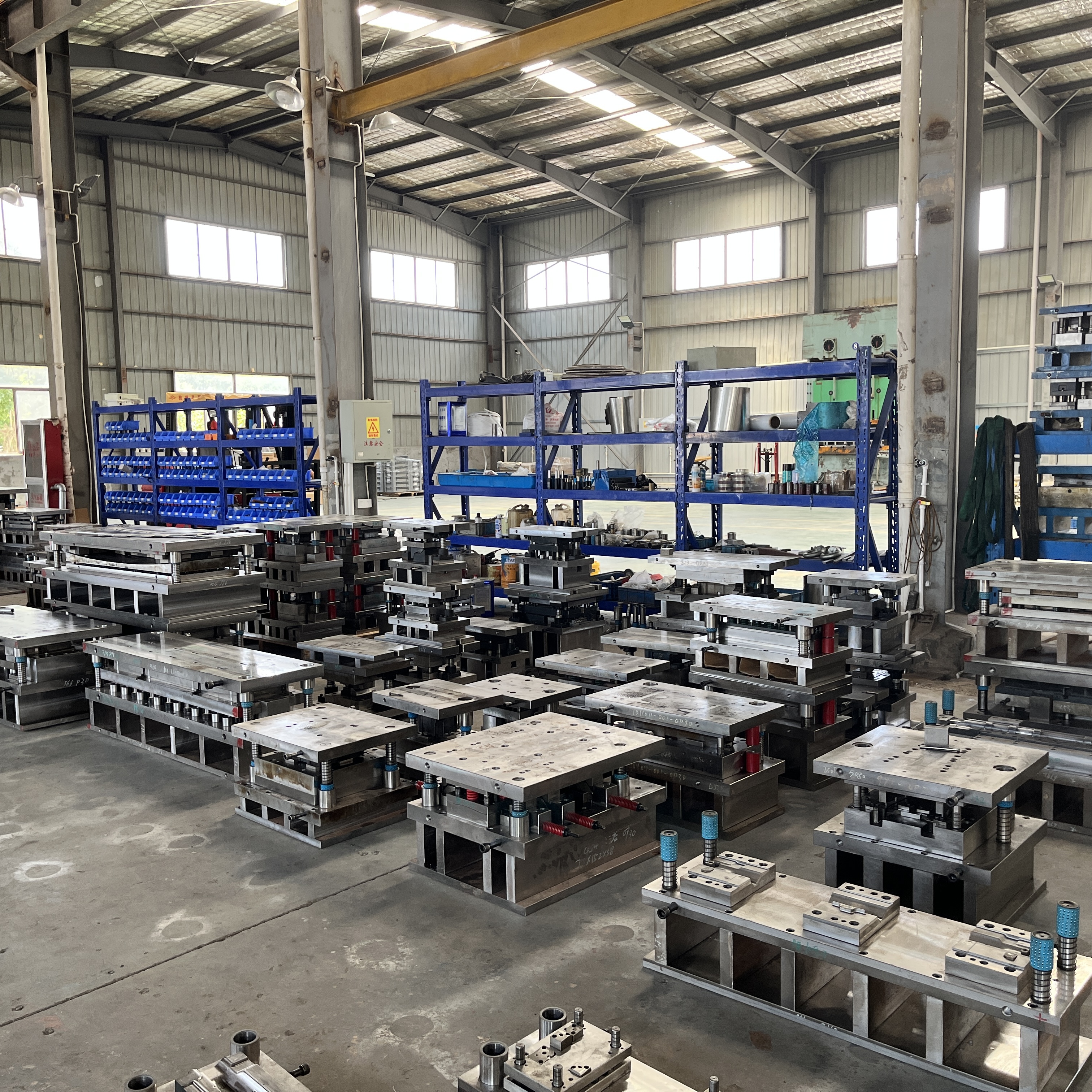 Die Manufacturing: 9 Essential Points To Cut Costs Fast