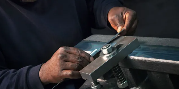 Cutting Steel Sheets Custom: Match Your Method To Your Metal