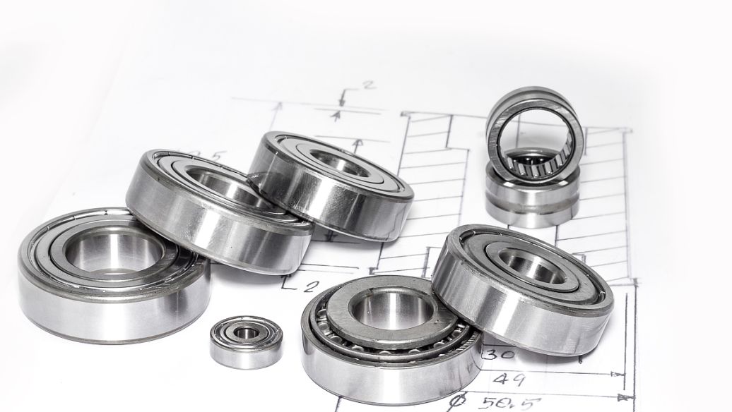 comparison of fiber laser and co2 laser cutting heads used for aluminum processing