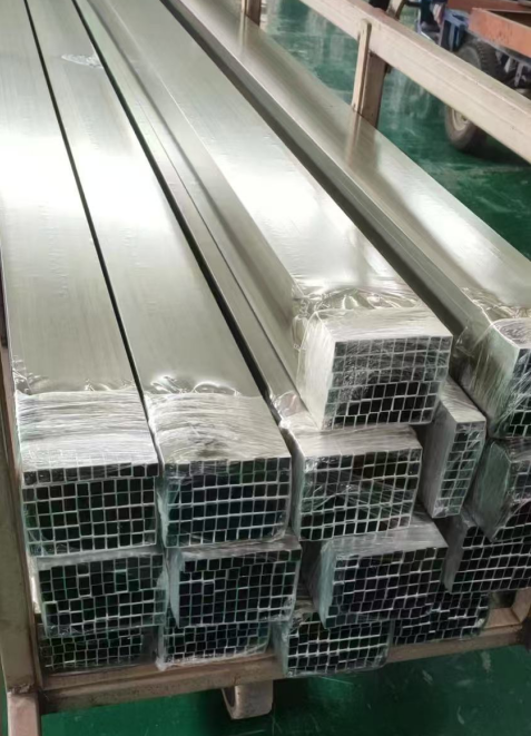 Common Extrusion Defects and Prevention Methods for Automotive Aluminum Extrusion