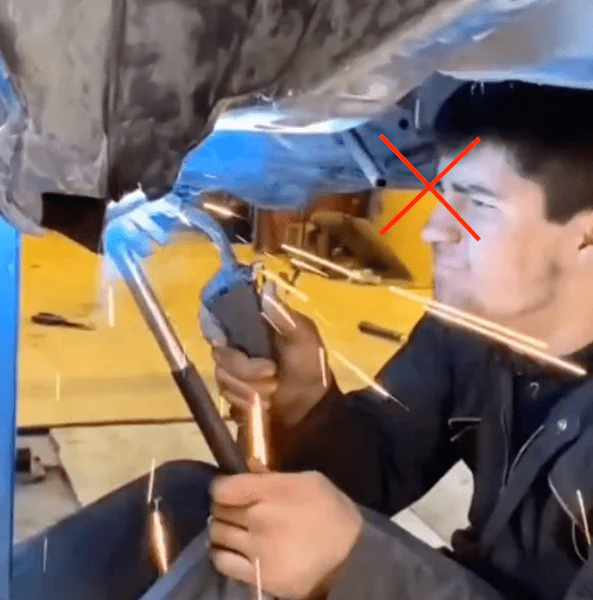 Does Welding Hurt Your Eyes? The Pain Can Start Hours Later