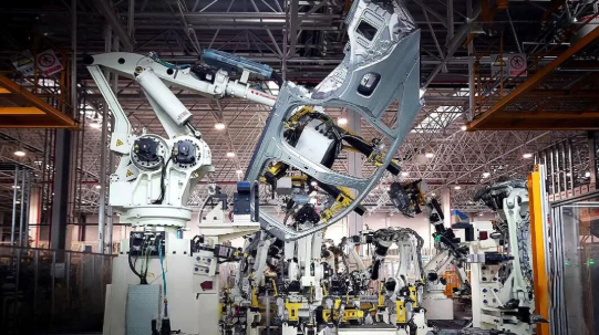 Precision Sheet Metal Fabrication: From Prototype To Production Explained