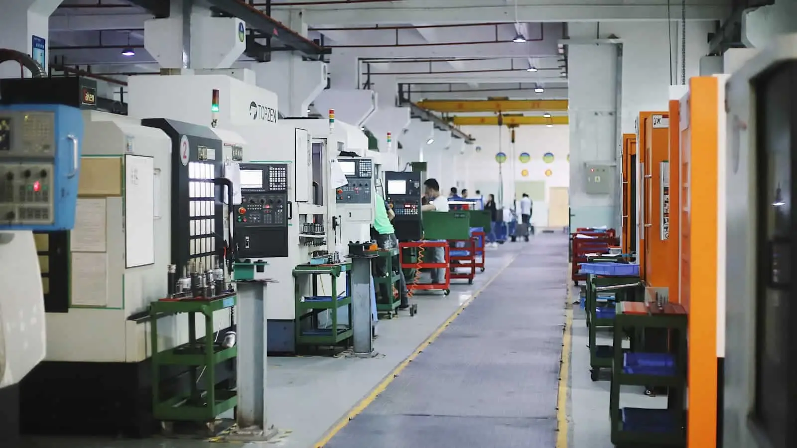 professional cnc manufacturing facility with advanced equipment and quality control systems