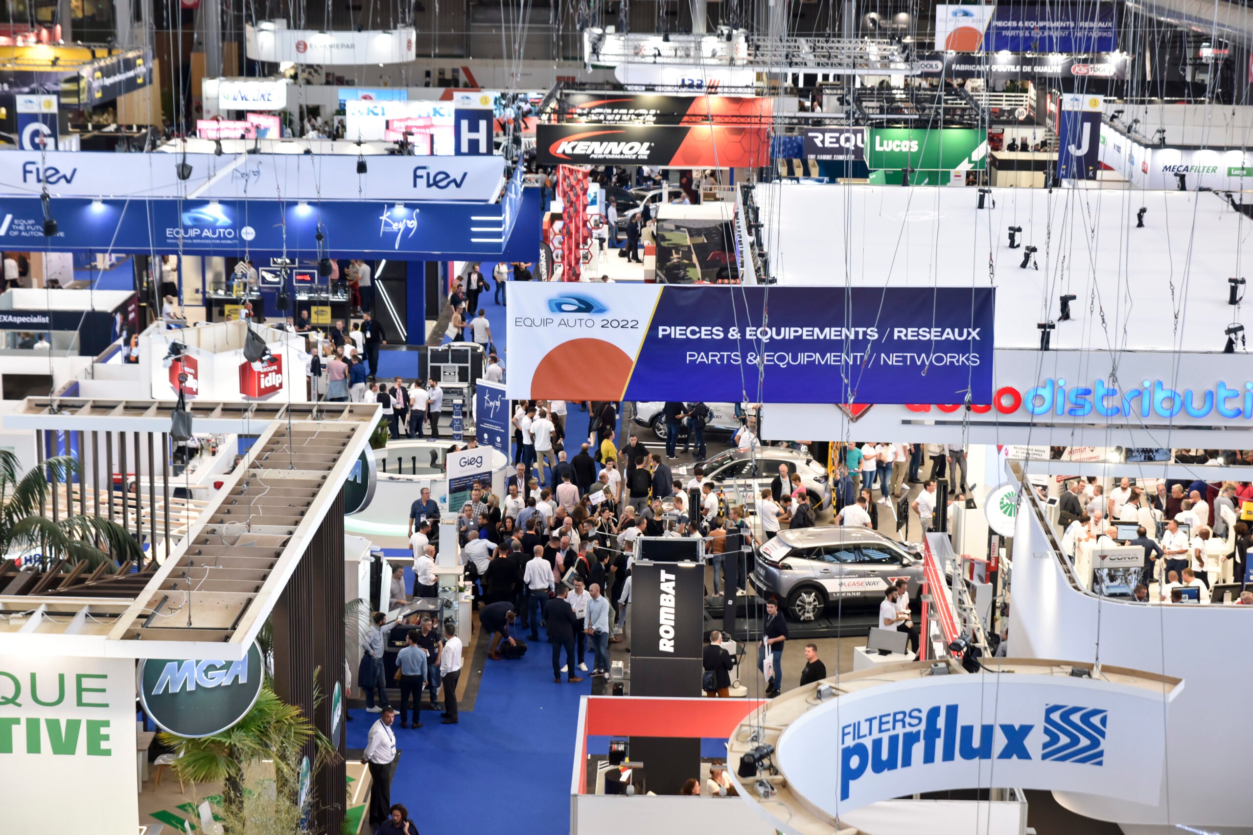 shaoyi-technology-booth-at-equip-auto-paris-2025-showcasing-precision-automotive-innovations