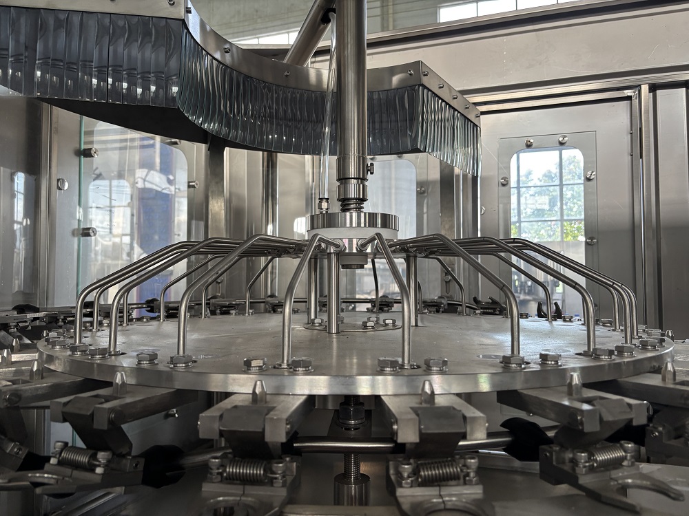 juice filling machine1.jpg