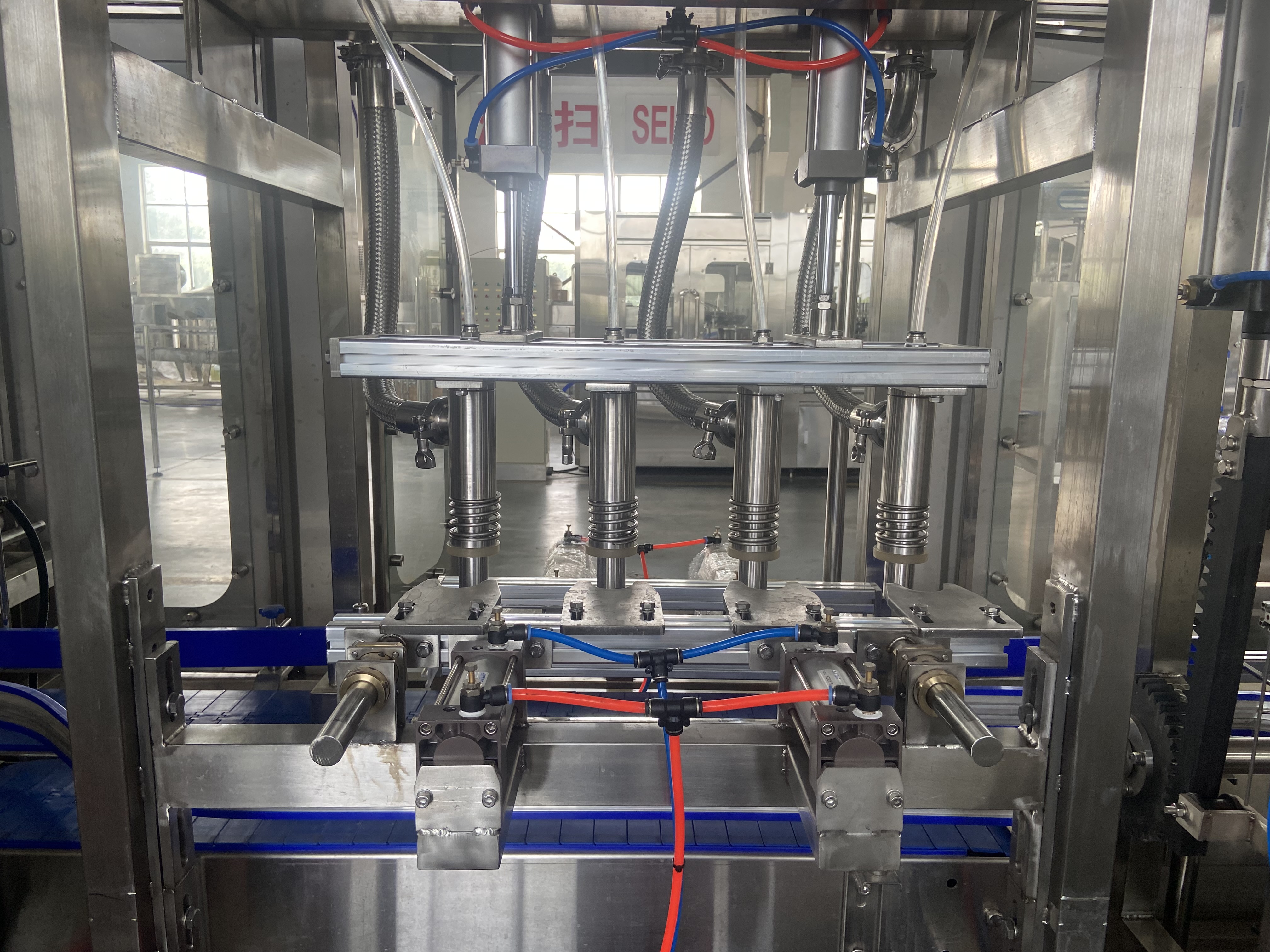 5L water bottle filling machine2.jpg