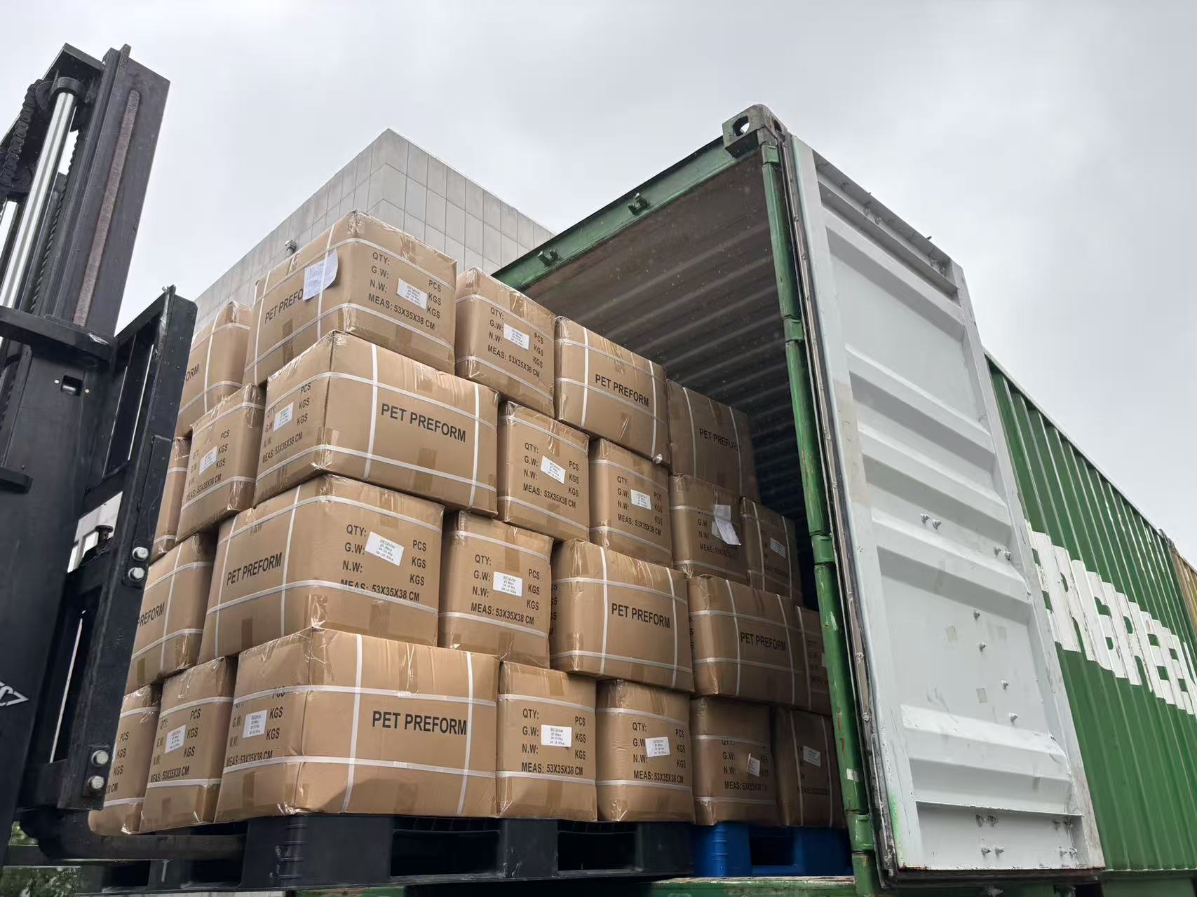 Shipment to Costa Rica: PET Preforms and Air Compressor Loaded into a 20-Foot Container