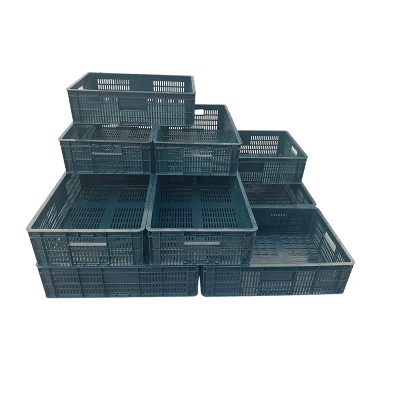Benefits of Stackable Plastic Containers