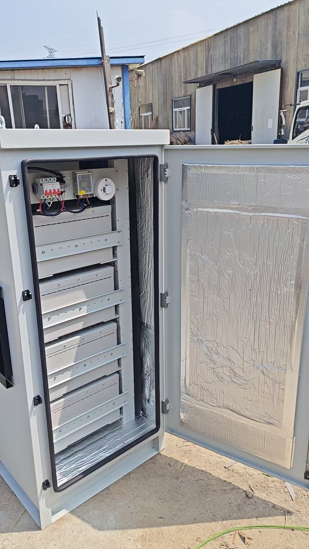 64kWh high-voltage energy storage cabinet