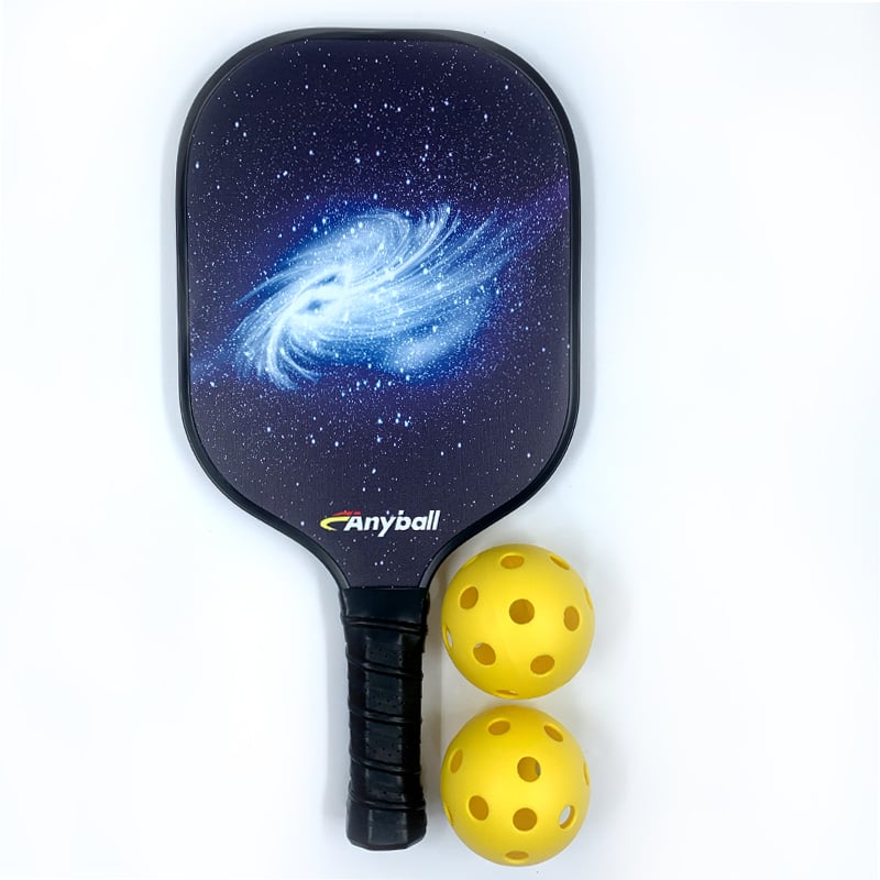 Iz kakšnih materialov so najboljši žogice za piklebol za igranje na prostem?
