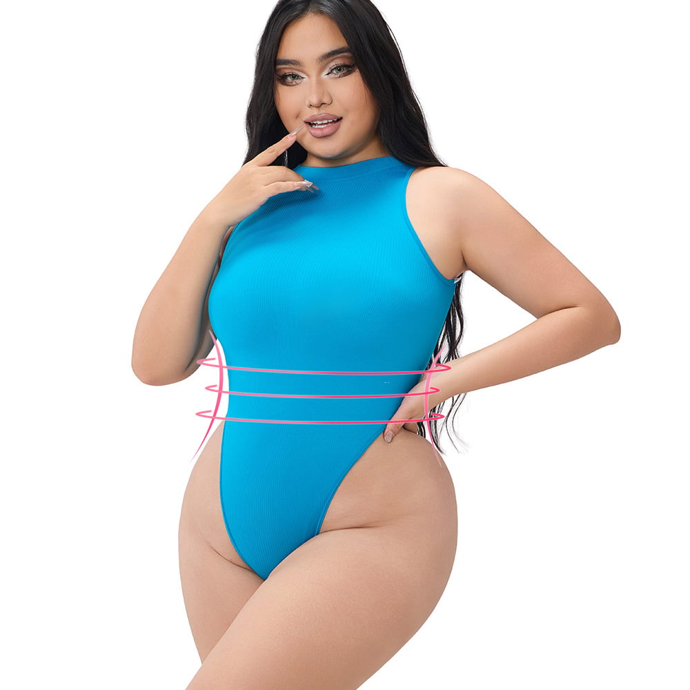 Chic Plus Size Ribbed Swimsuit with High-Cut Leg Design