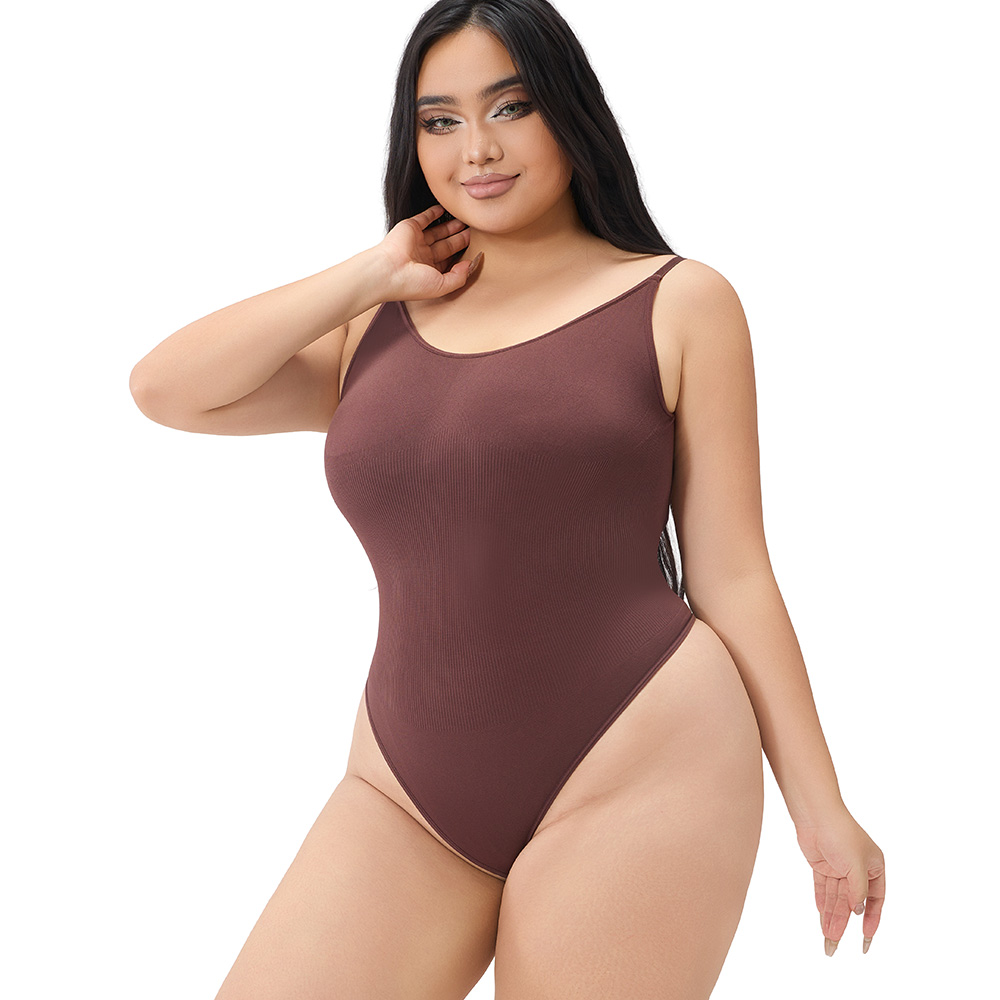 Clean-Cut Seamless Scoop Bodysuit in a Versatile Nude Palette