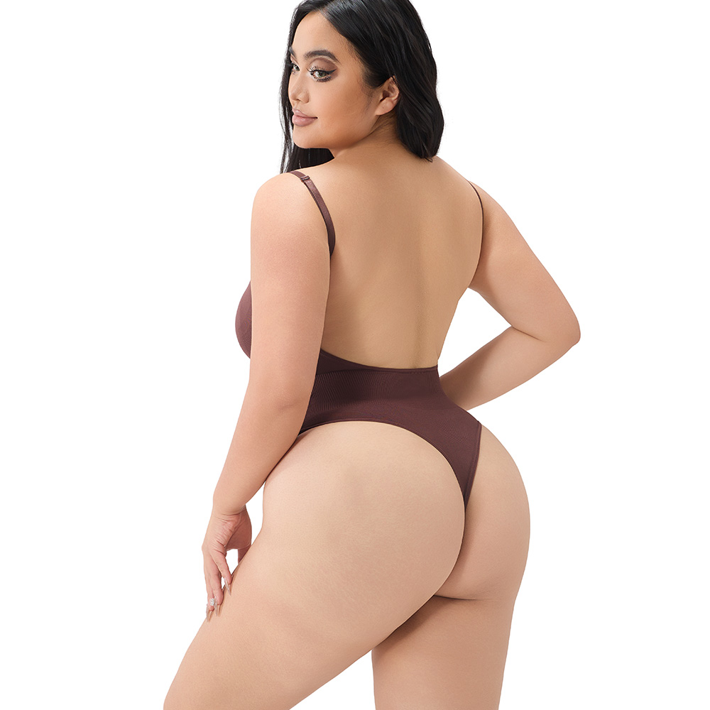 Clean-Cut Seamless Scoop Bodysuit in a Versatile Nude Palette