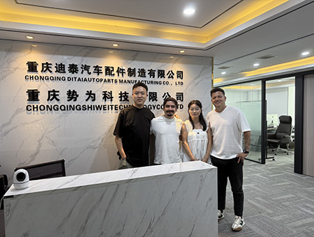 Customer Visit to the Warehouse