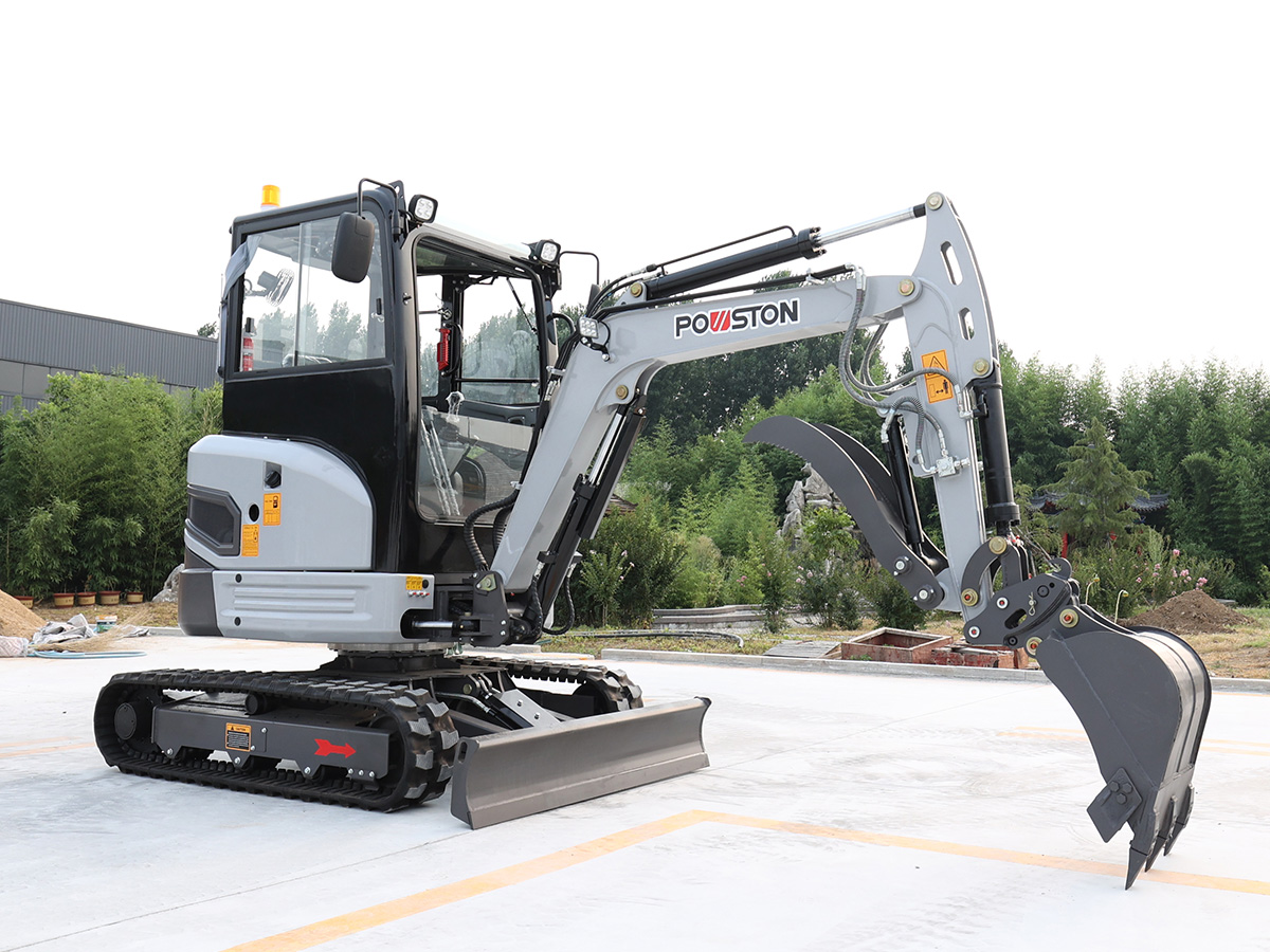 Revolutionary Zero-Tail-Swing Design for Maximum Manueverability