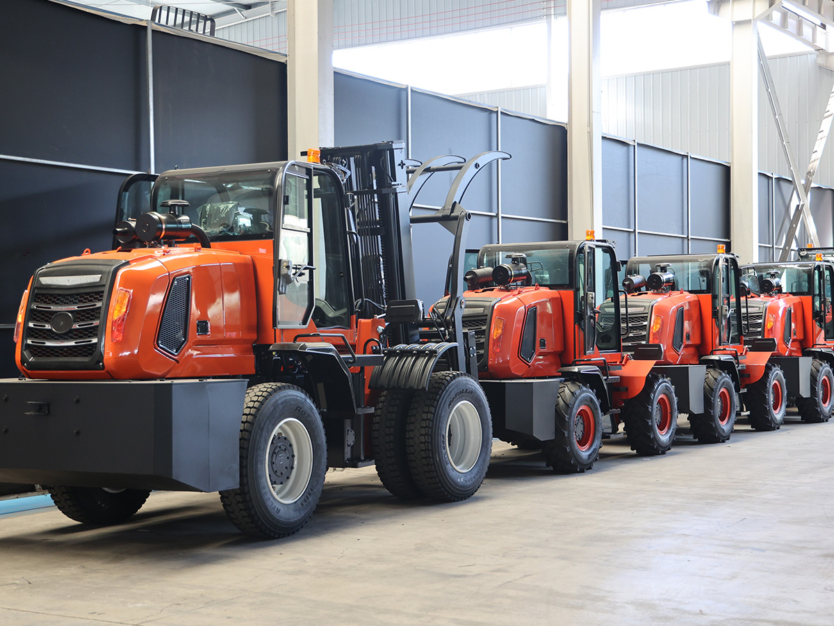 Off Road Forklift: Rugged Heavy-Duty Material Handling Solutions by Shandong Powston Machinery