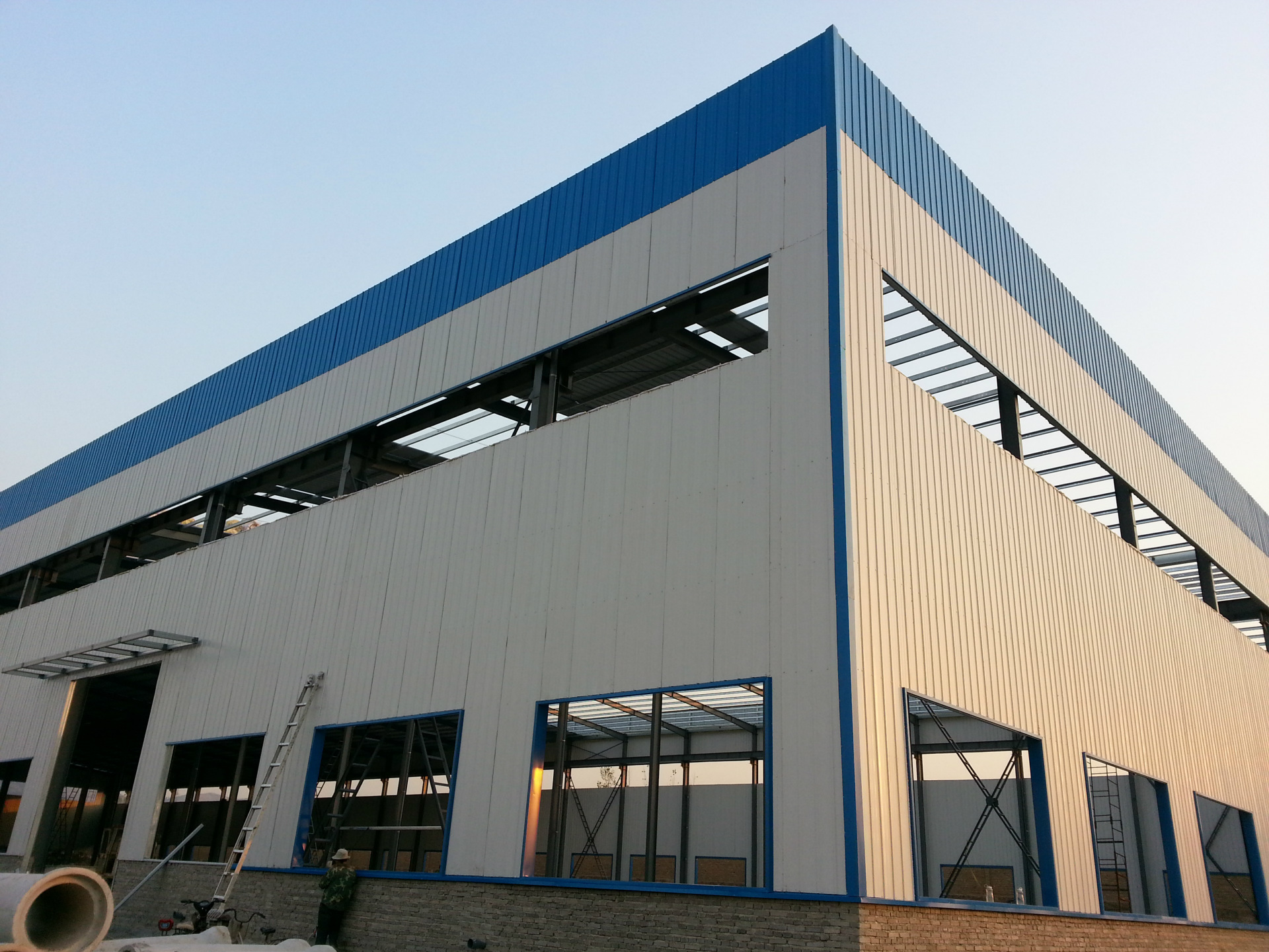 Pre-Engineered Steel Workshop Building