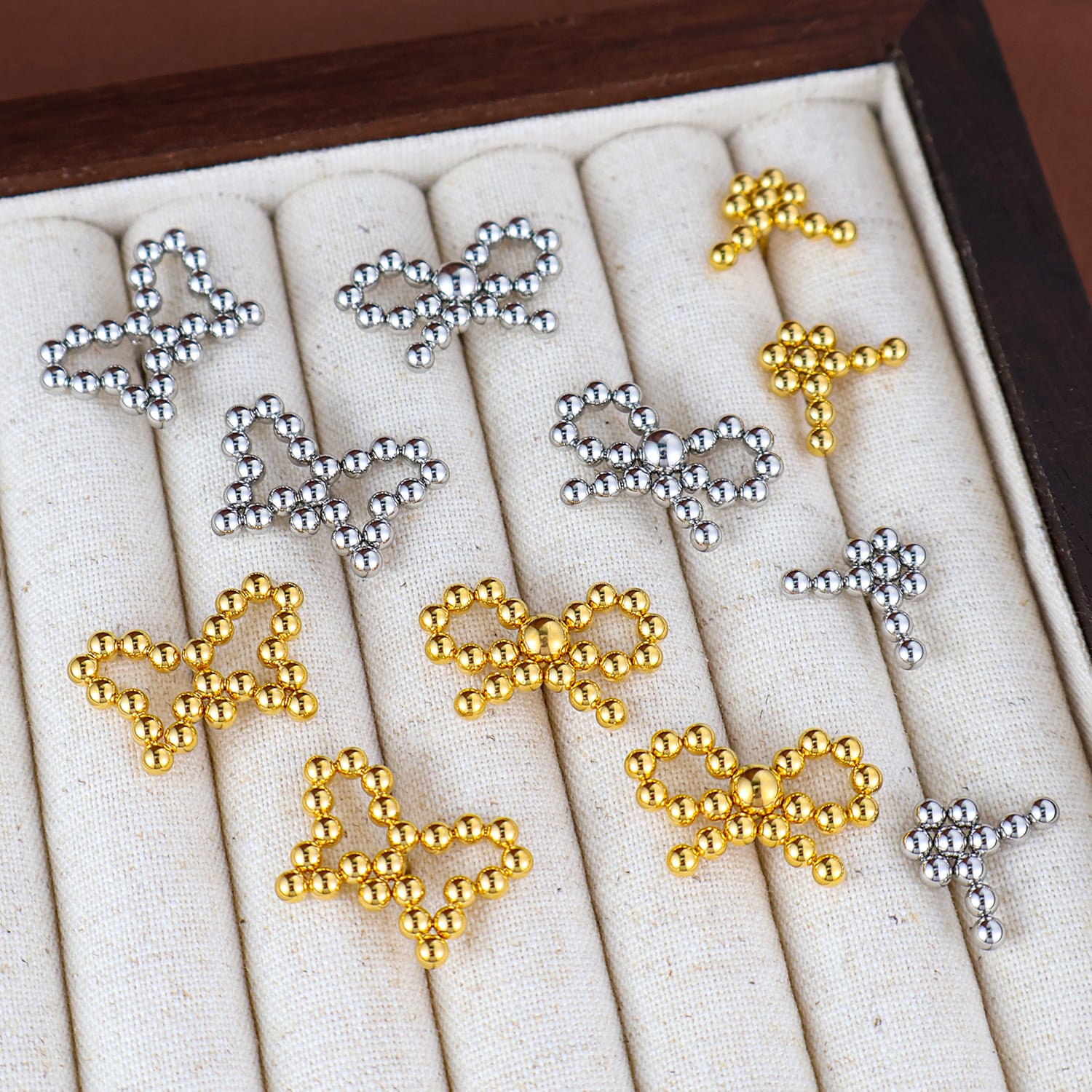 Stainless Steel Bead Bow Stud Earrings Small 3-Prong Bead Cluster Ear Stud Wholesale