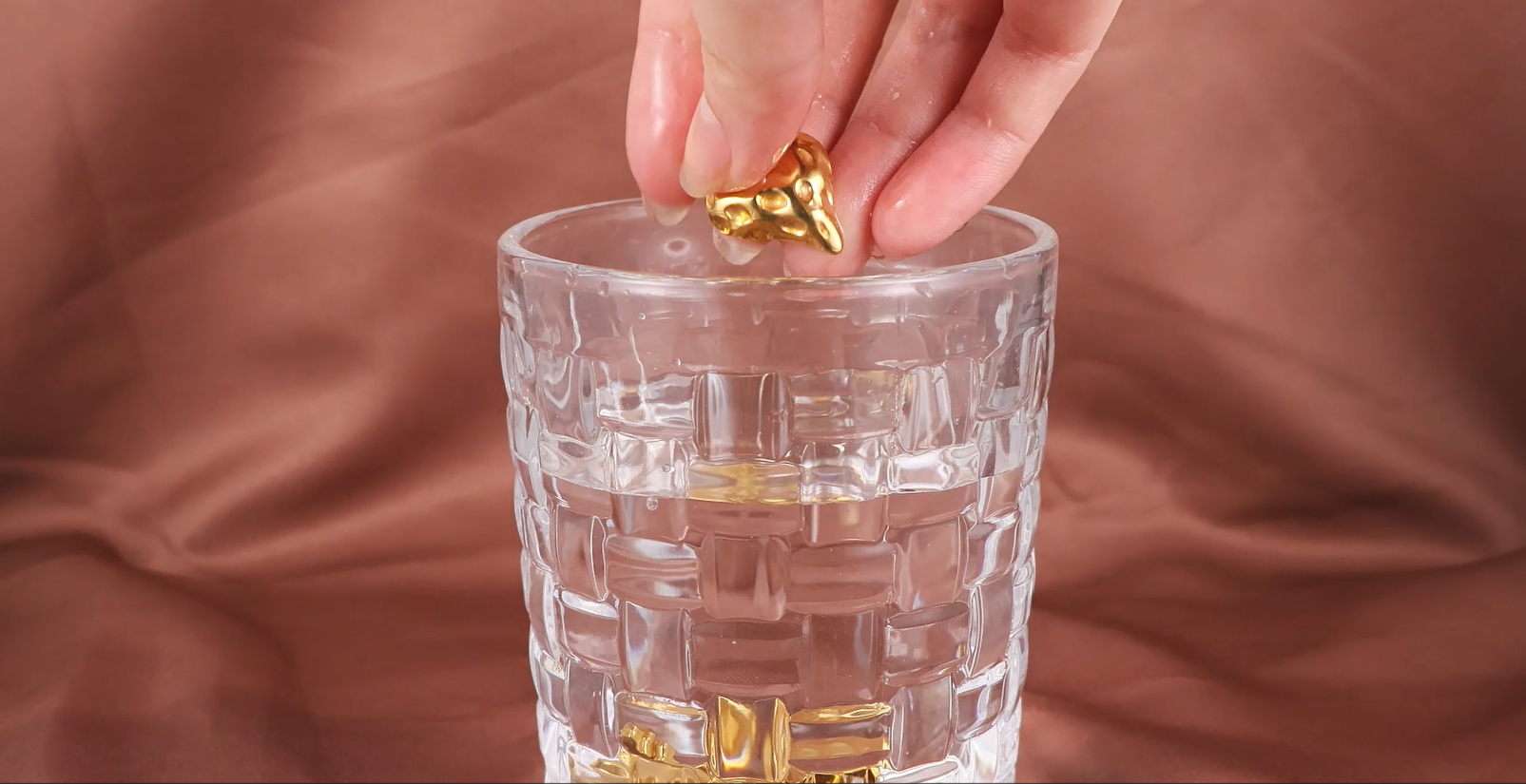 Test vodotěsnosti šperků