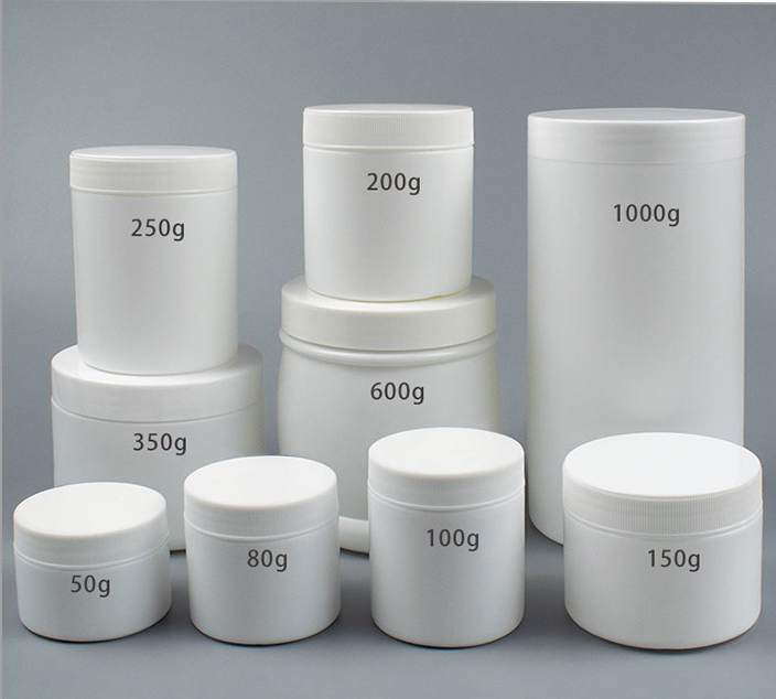 What Are the Benefits of Using a Travel Protein Powder Container?