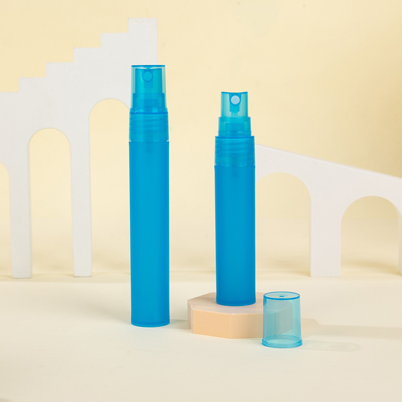 How Mini Plastic Bottles Can Enhance Your Product Packaging