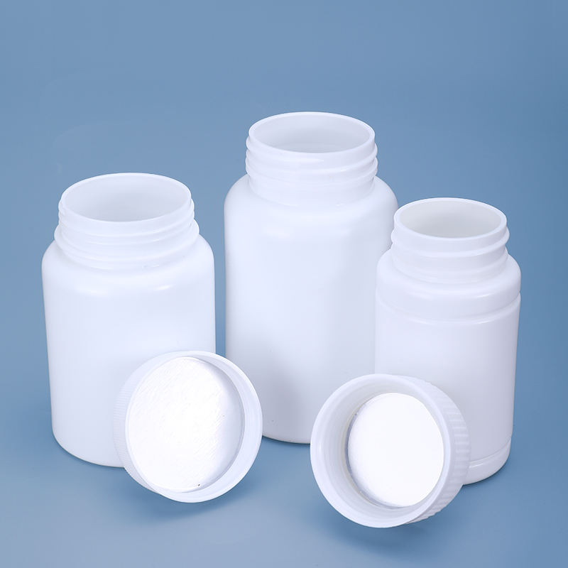 What Are the Most Common Uses for Small Medicine Bottles in Pharmacy?