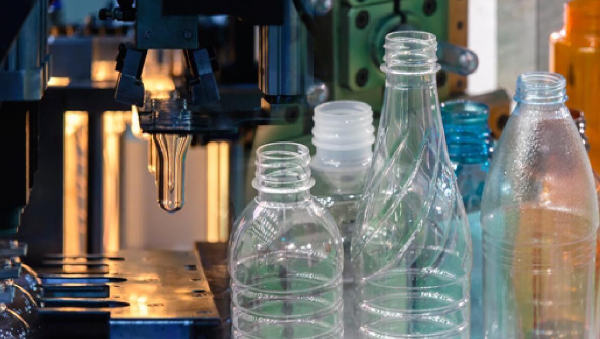 What Makes Eco-Friendly Plastic Bottles a Smart Choice?
