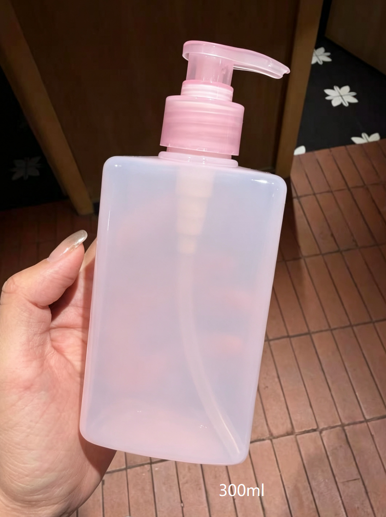How Pink Shampoo Bottles Can Enhance Your Brand's Aesthetic Appeal?
