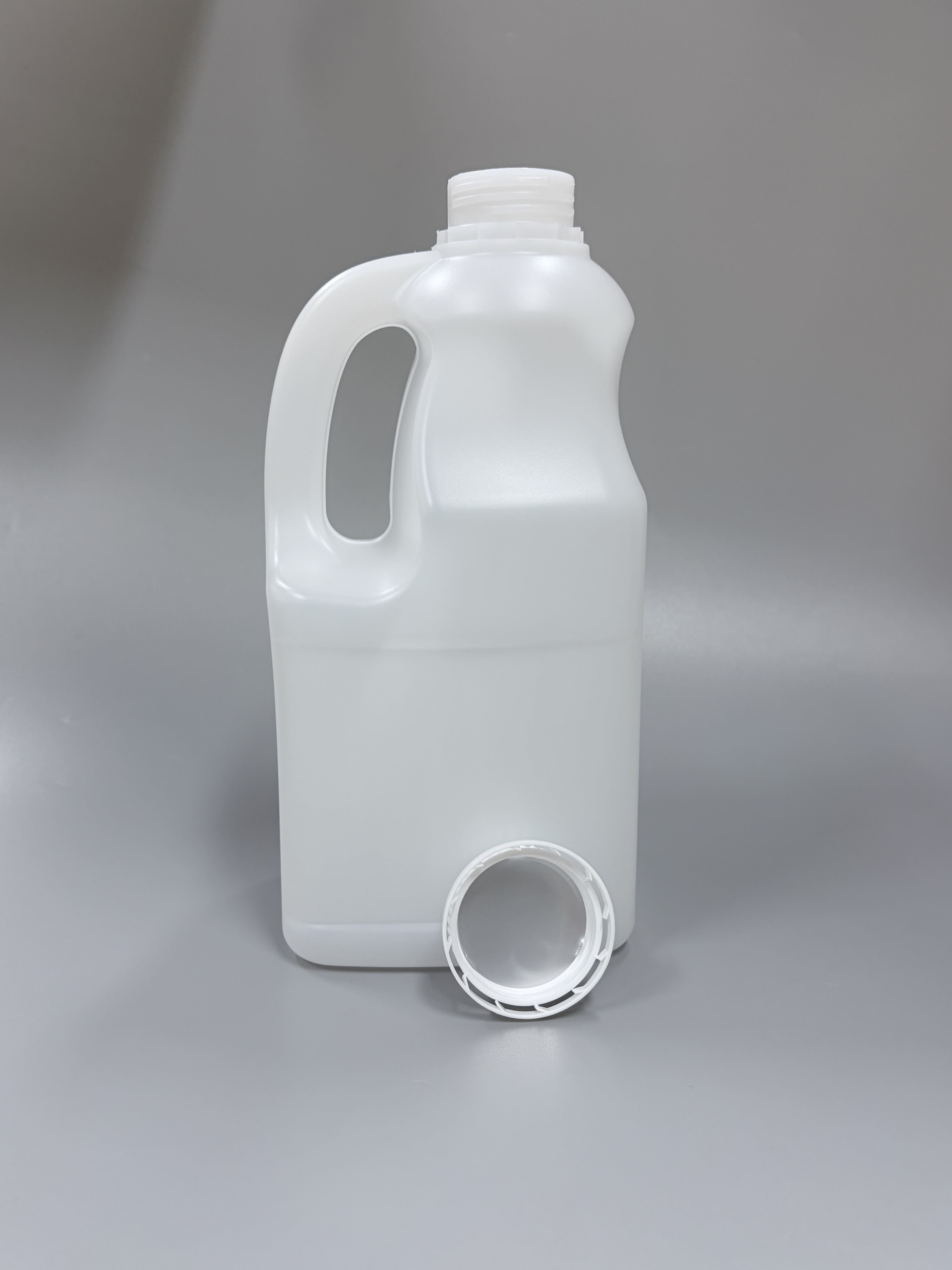 2L HDPE Milk Bottle with Screw Cap | Custom Square Juice Container