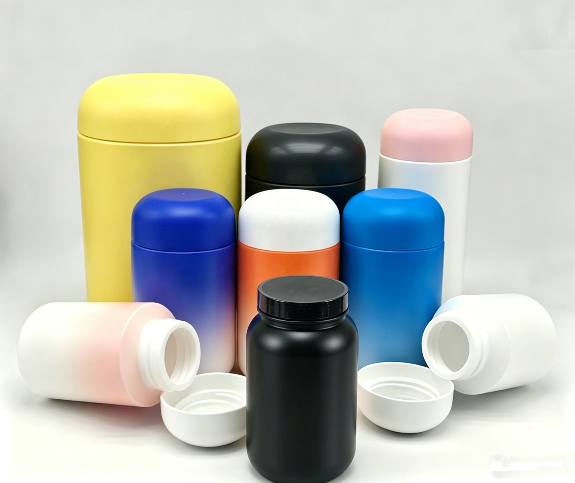 How to Choose the Best Travel-Friendly Protein Powder Container