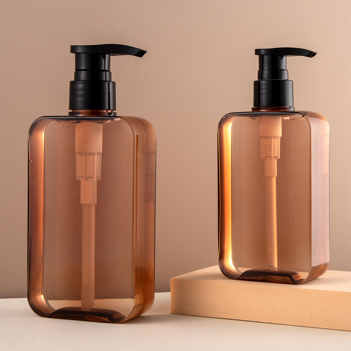 What Trends Are Driving the Demand for Reusable Shampoo Bottles in 2023?