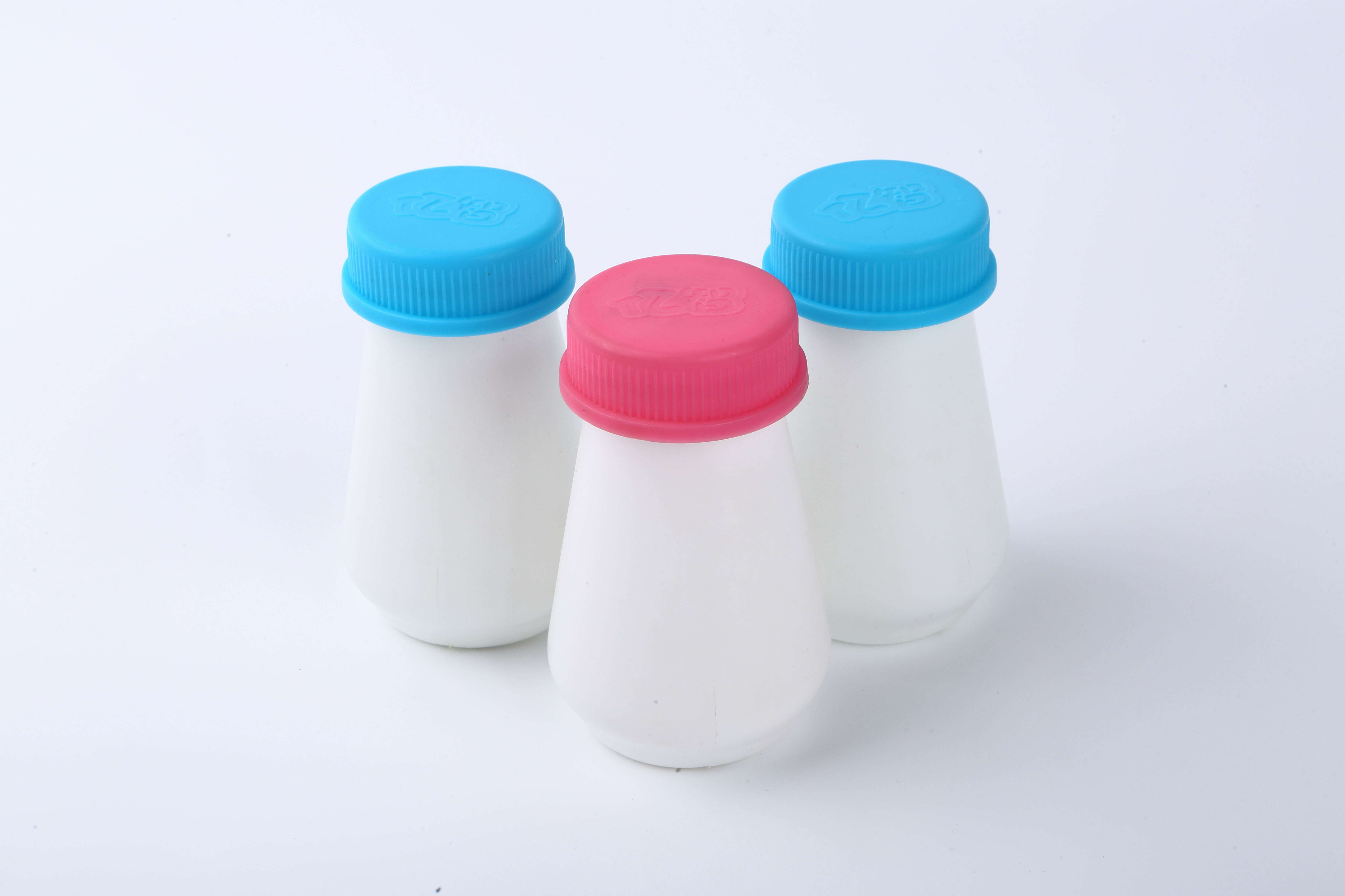 How Wholesale HDPE Bottles Can Enhance Your Product Line