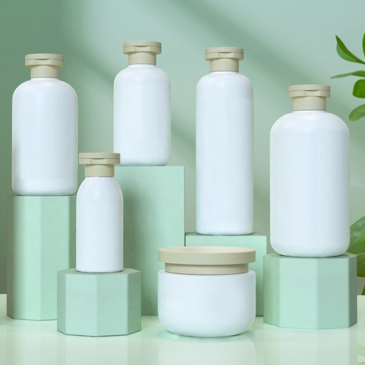 What Makes HDPE Shampoo Bottles the Preferred Choice for Eco-Friendly Brands?