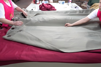 Quality inspection of curtain panels