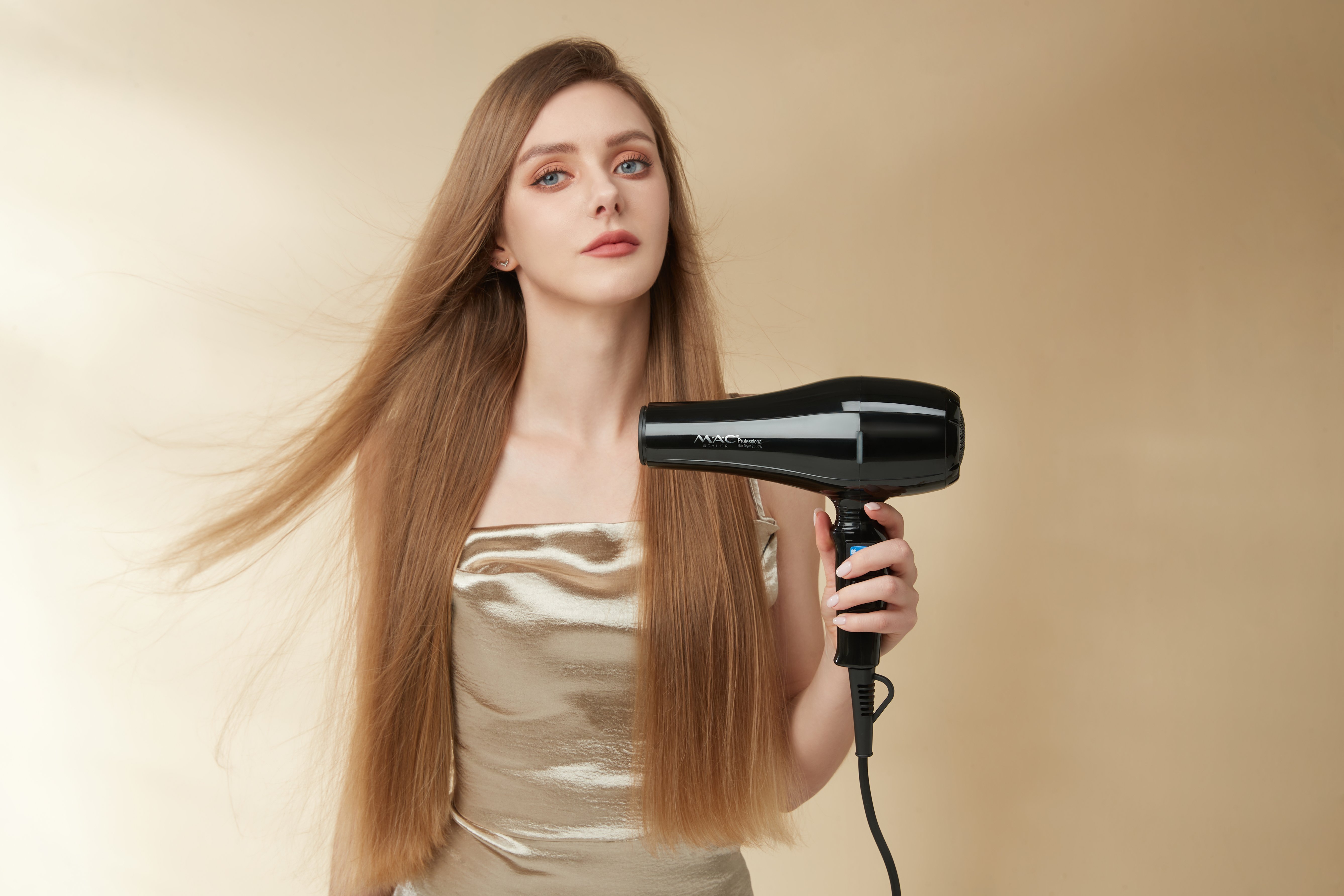 Hair dryer