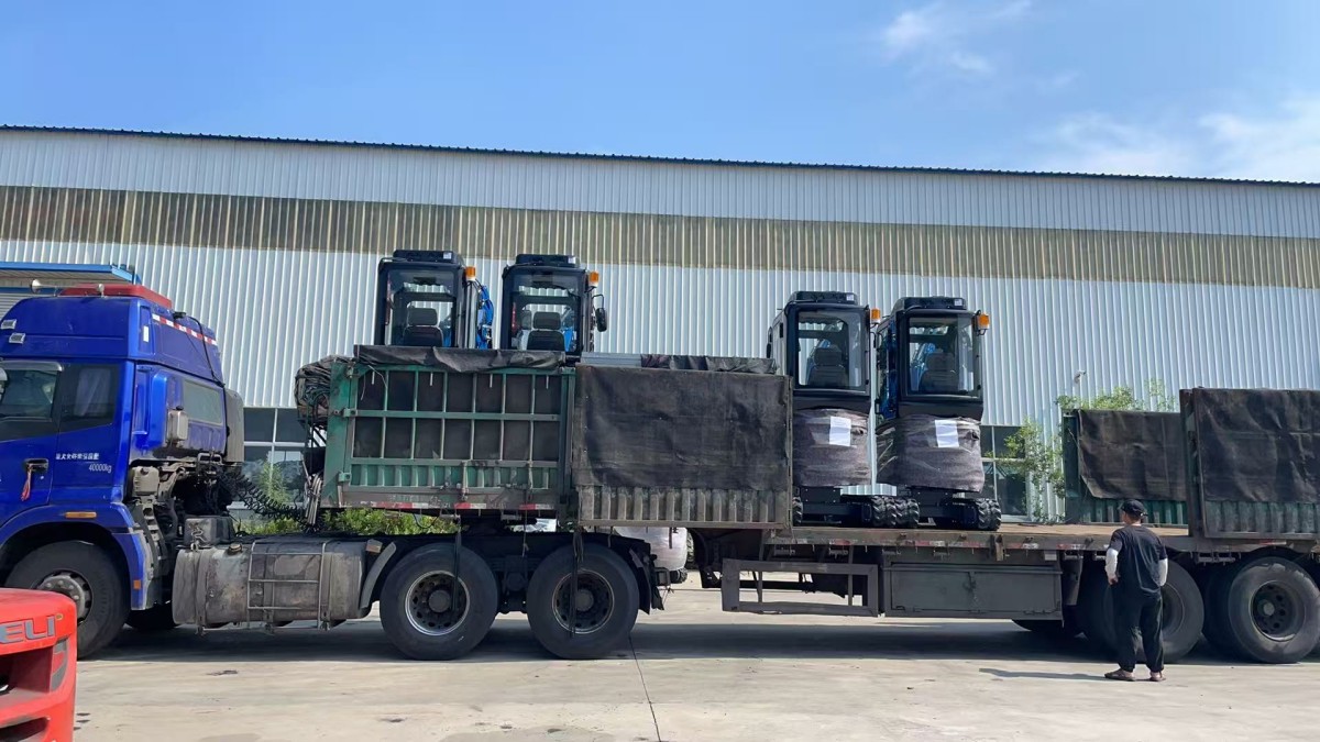 Eight Excavators Inspected, Packed, and Shipped to Germany