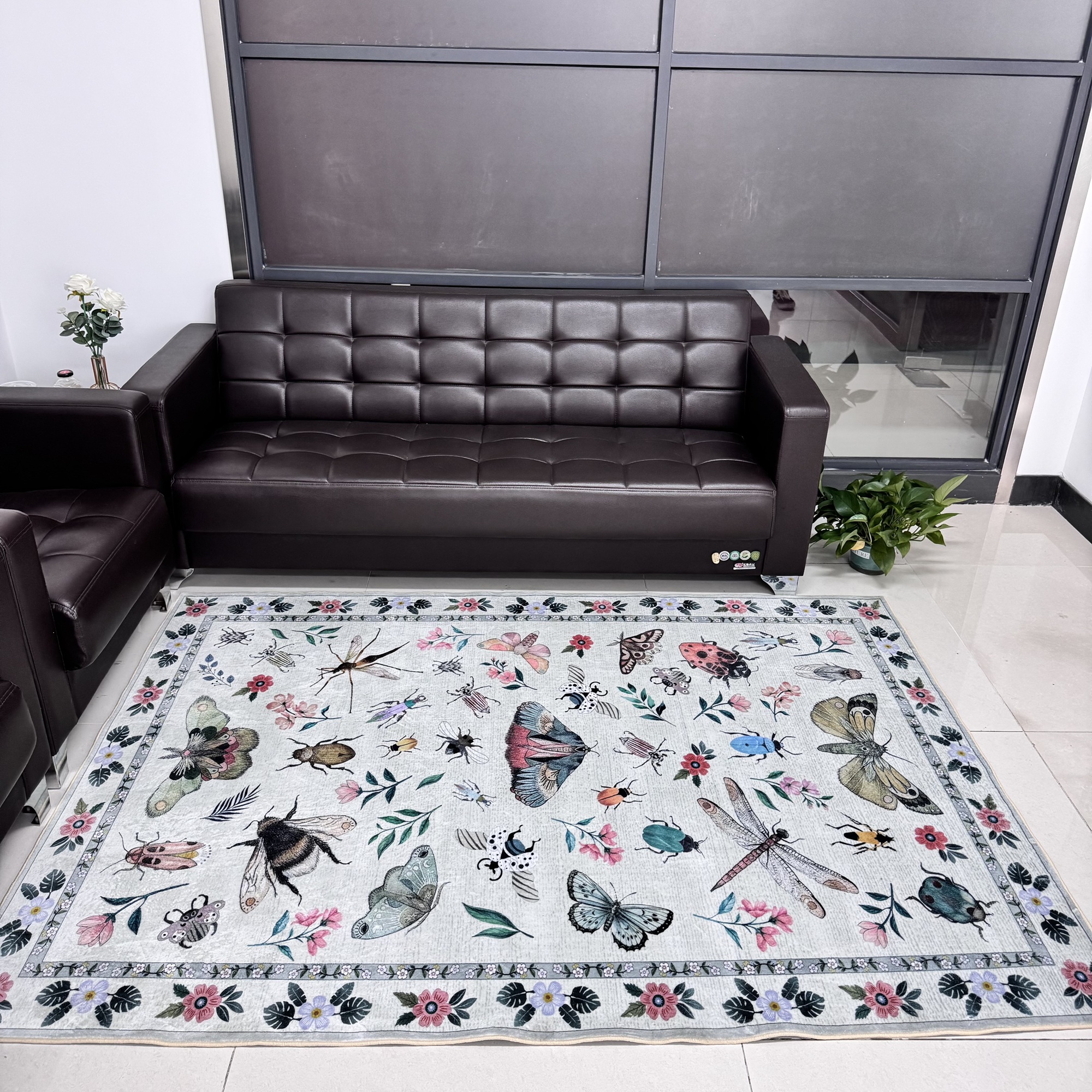What Are the Common Usage Issues with Faux Sheepskin Rugs?